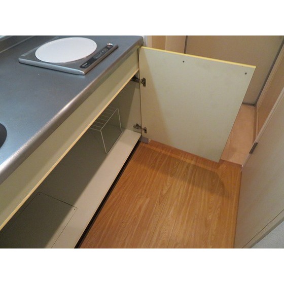 ヴェルステージ関内0704号室 キッチン下収納