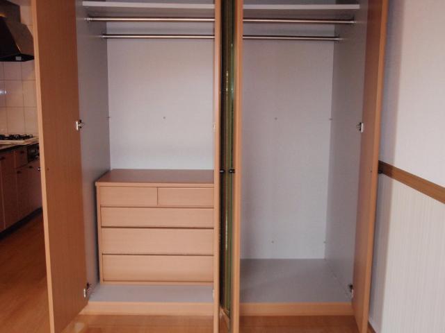 スピッツ 収納内部