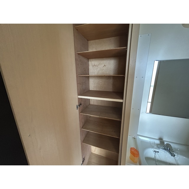 ウイニングイースト 内観