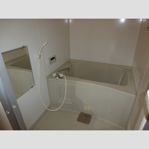 オードリー・モア　参番館 浴室