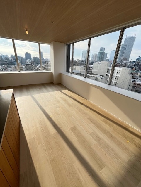 レジディアタワー上池袋（タワー棟）11階 リビング