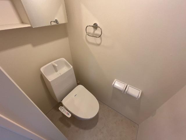 ベルフィオーレ　五番館202号室 トイレ