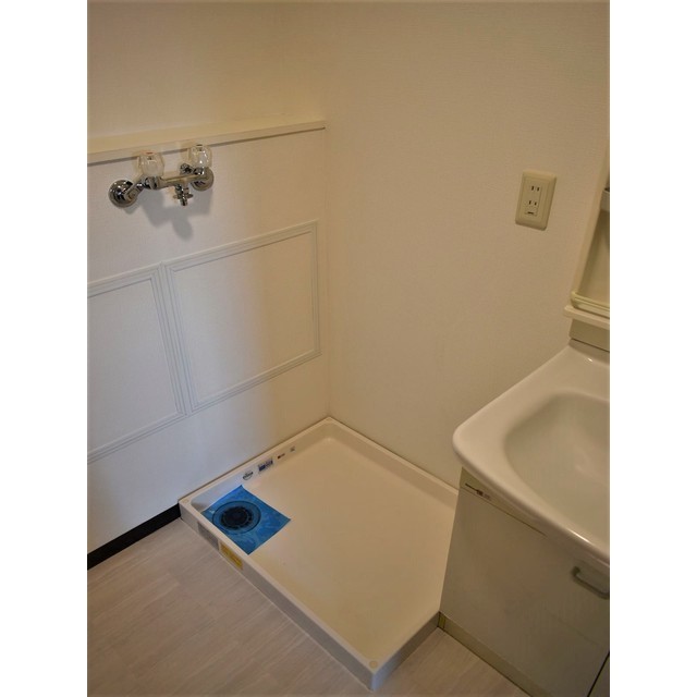 ルクレ川口イースト0504号室 室内洗濯機置場