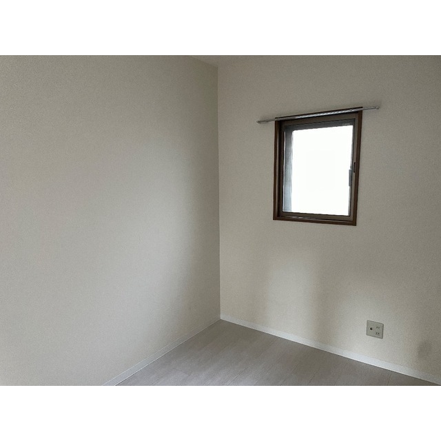 読売ランド第一マンションズ307号室 内観