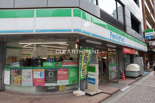 パレステュディオ芝大門8階 【コンビニエンスストア】ファミリーマート 芝公園一丁目店まで254ｍ