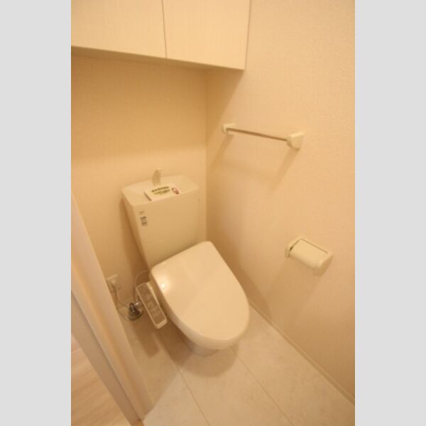 ヴェルデ大島田 トイレ