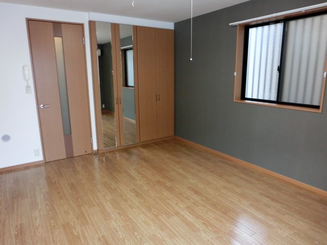 プランドールＹ’ｓ　Ⅱ 洋室