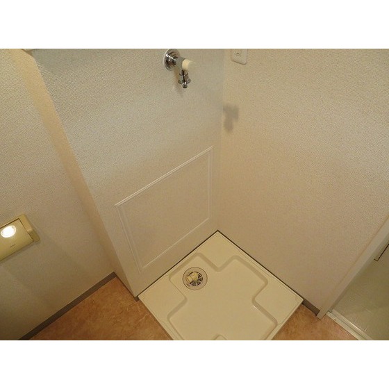 ロイヤルヒルズ浦和0405号室 室内洗濯機置き場