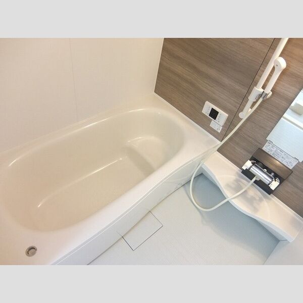 フローラル 一坪風呂 (追焚機能付)