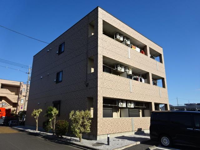 アドヴァンス 外観写真（昼）