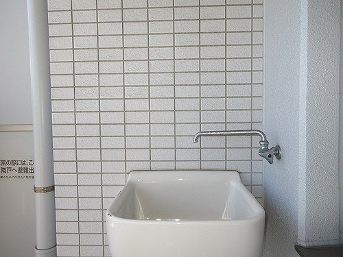 川崎サイトシティ４番館 スロップシンク（バルコニー）