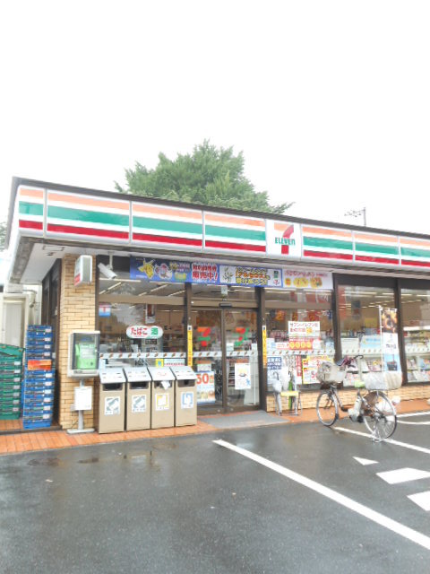ガーラ・グランディ小竹向原1階 セブンイレブン