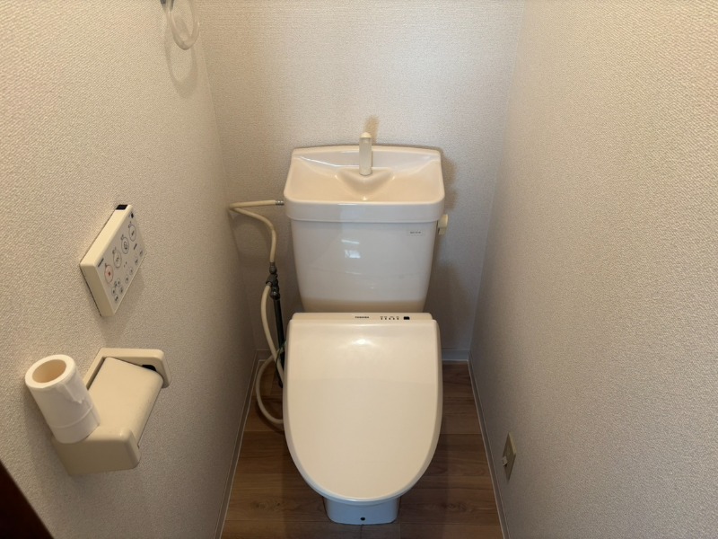 Y'sハイム トイレ