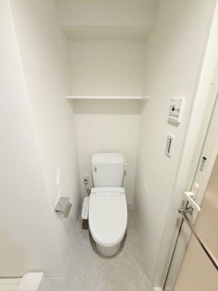 エレミ本蓮沼3階 トイレ