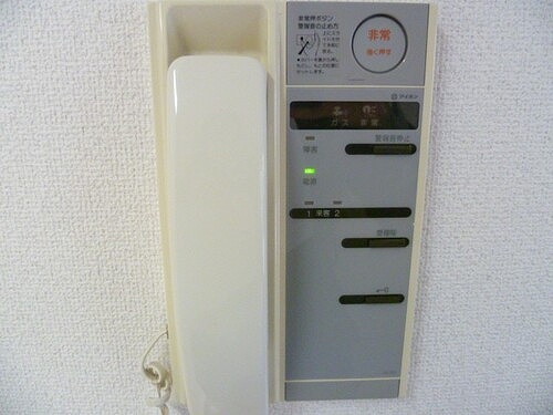 ハラダテラス2階 インターホン　※2013年02月の写真