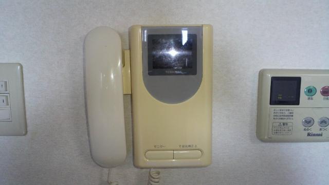 パークサイド篠崎302号室 モニター付インターホン