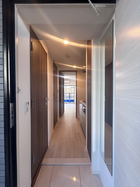 ガーラ川口グランドステージ2階 シンプルで使いやすい玄関です