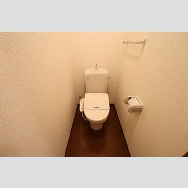 ノーブルタウン　弐番館101号室 トイレ