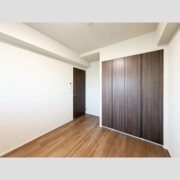 サンジョイアゼロ804号室 洋室6.6帖