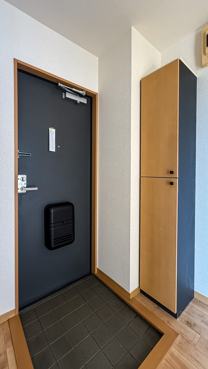 Ｋ'ｓ　ＦＬＡＴ2階 玄関