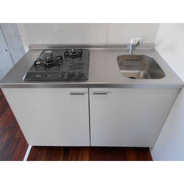 カーサトリプルエー キッチン