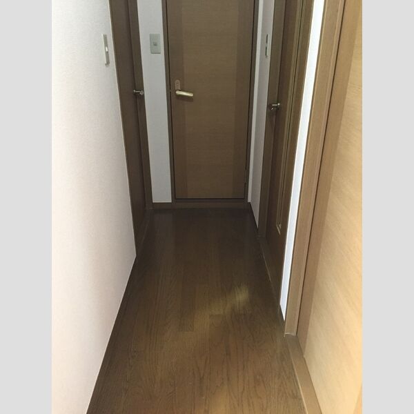 ニューグランドール 玄関ホール