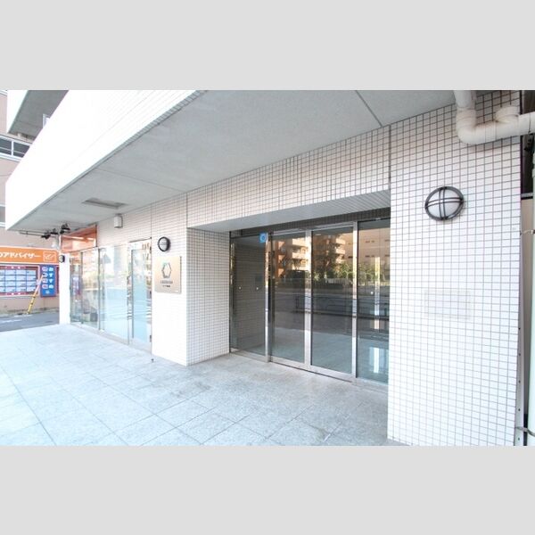 カスタリア新富町 エントランス