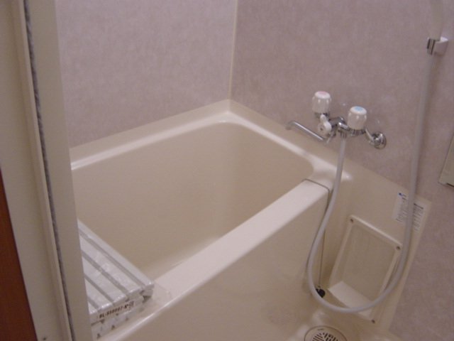 カーサ・アンジェラ101号室 バス