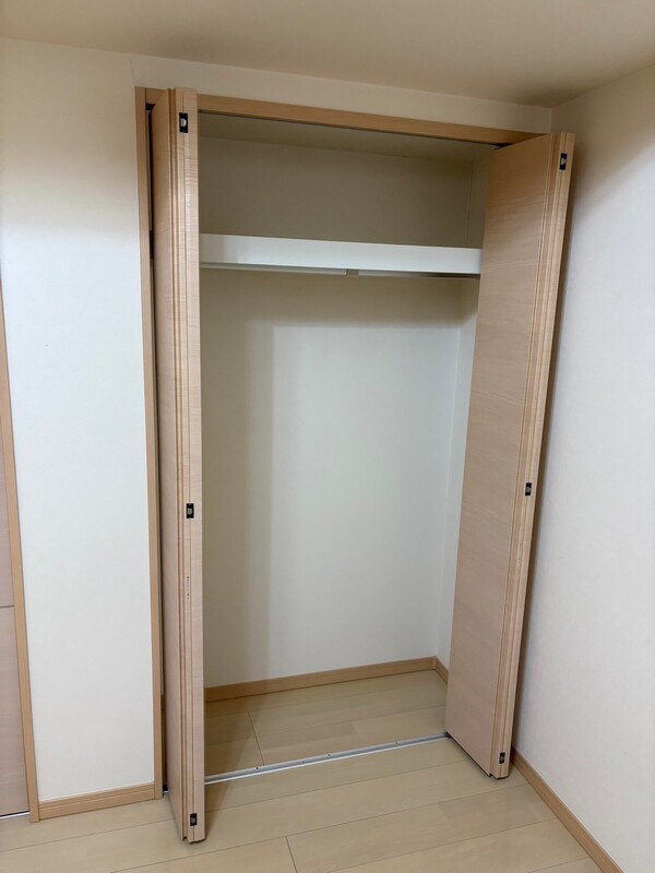 マ・ピエスランド5番館2階 洗面