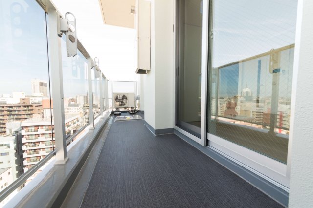 プラウドフラット浅草雷門 バルコニー