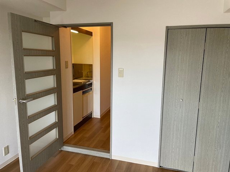 クリオ川崎東3番館 内観