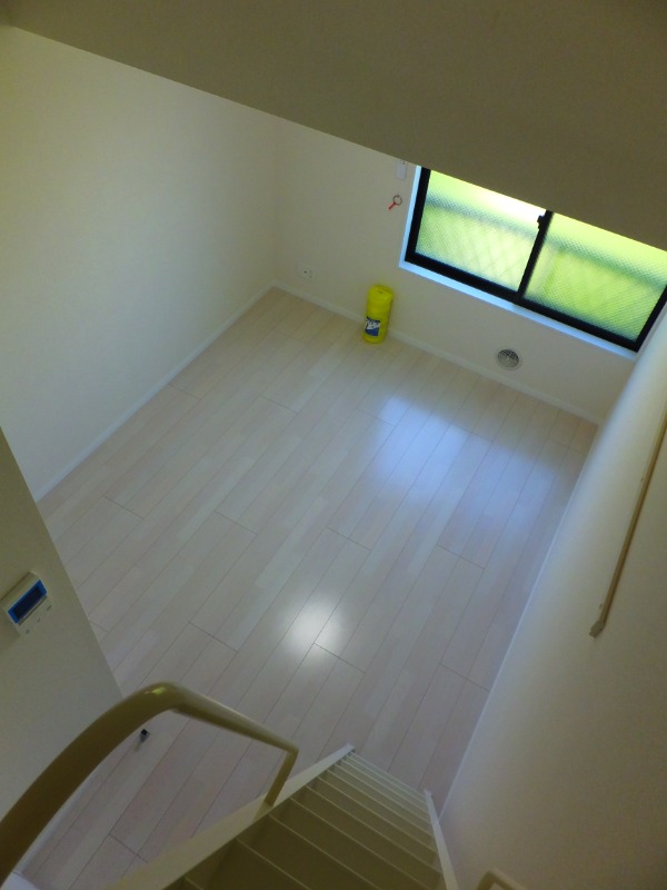 サンライト2階 208使用