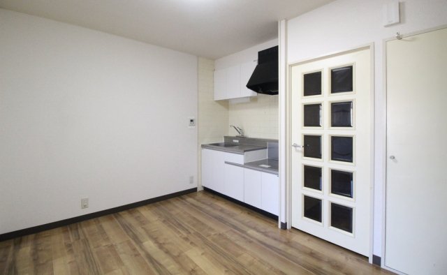 ハイツいづみ リビング