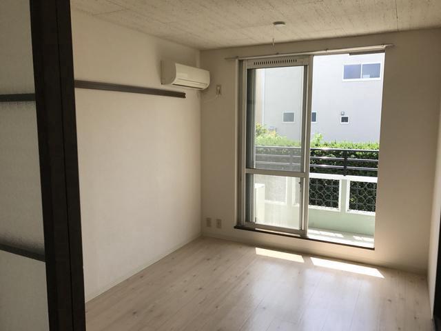 ウインズウメサト リビング