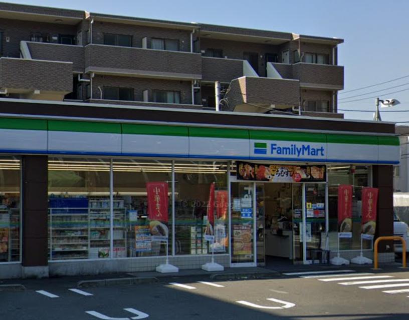プレミスト津田山 【コンビニエンスストア】ファミリーマート 上作延店まで1176ｍ