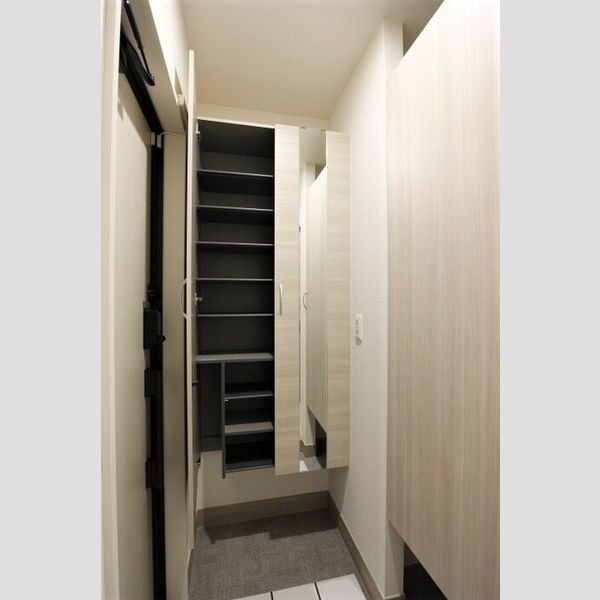 フェリスタ シューズボックス