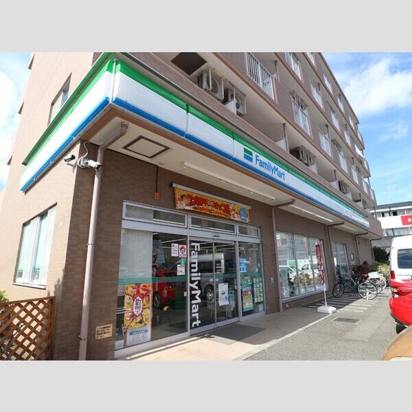リュミエール ミナミ105号室 ファミリーマート座間郵便局前店　徒歩5分(350m)