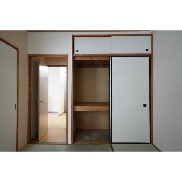 プロヴィデンス秀洋0101号室 収納