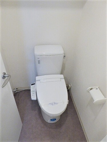 ドルフ青葉台３号棟4階 同建物別部屋の参考画像