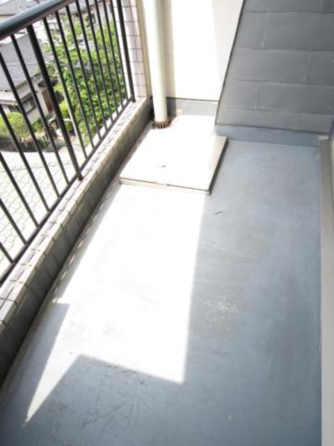 オータクロア0501号室 バルコニー