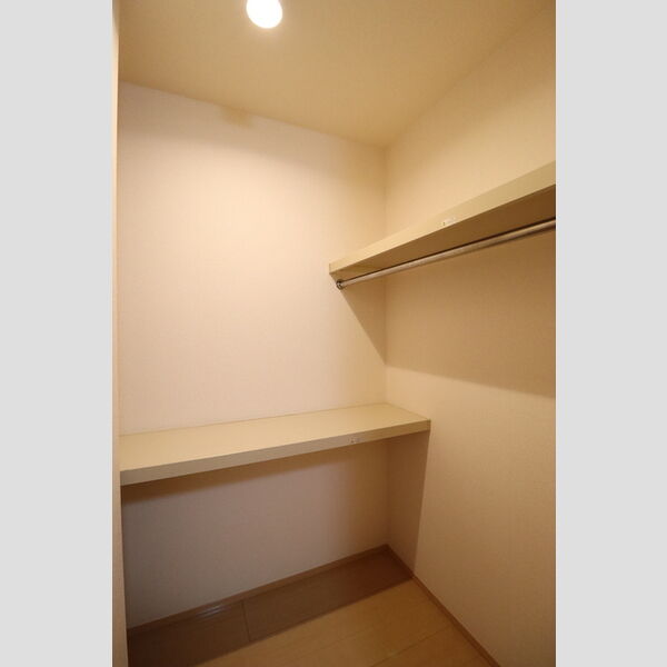 プランドール樹 ウォークインクローゼット