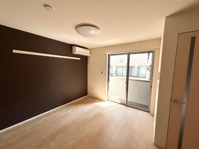 パルジェ岸根公園 洋室