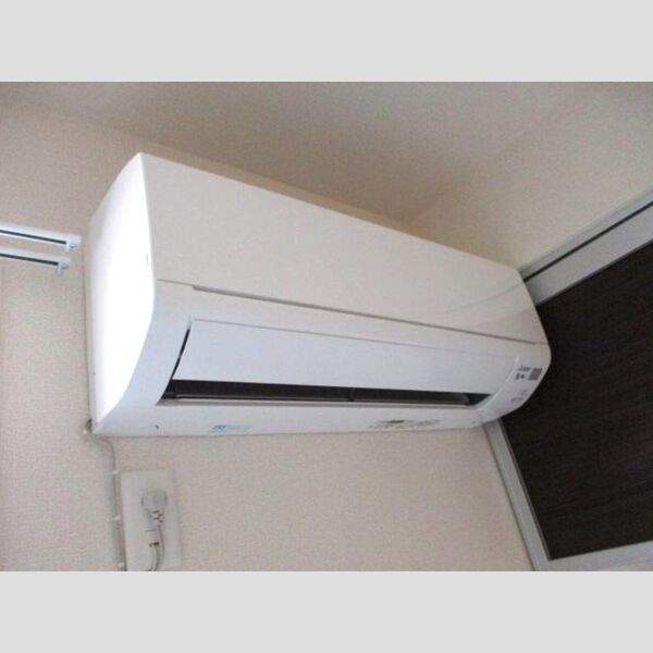 ミラベルヒルズ102号室 エアコン