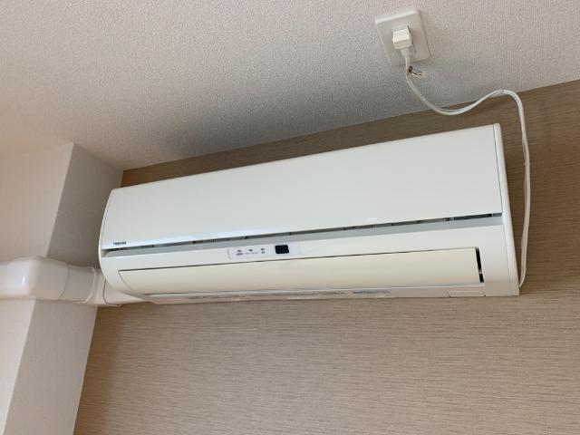 メゾン　ド　ブレホ エアコン