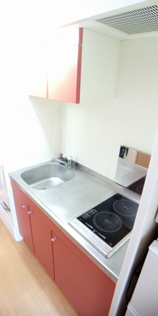 レオパレスアンドゥドゥ201号室 キッチン