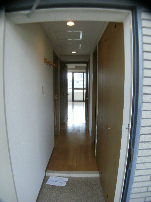 グランリーブル 玄関