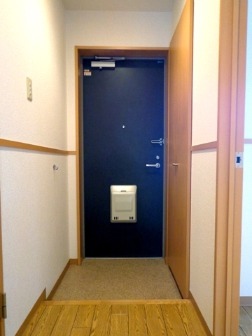 シグナス湘南2階 玄関