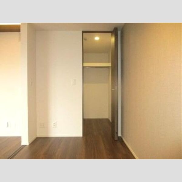 CLASSEUM都賀313号室 洋室