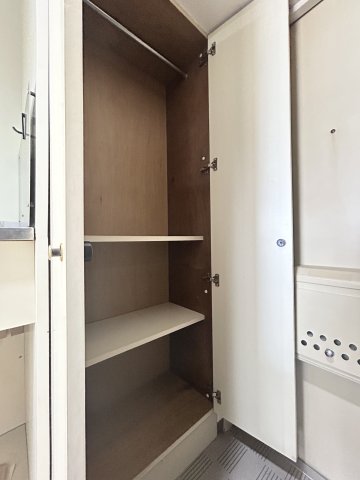 ウインベルソロ西川口第10 収納