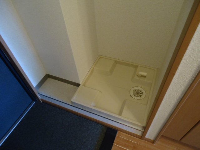 エル・アールＡＳＡＹＡ301号室 洗濯機置場